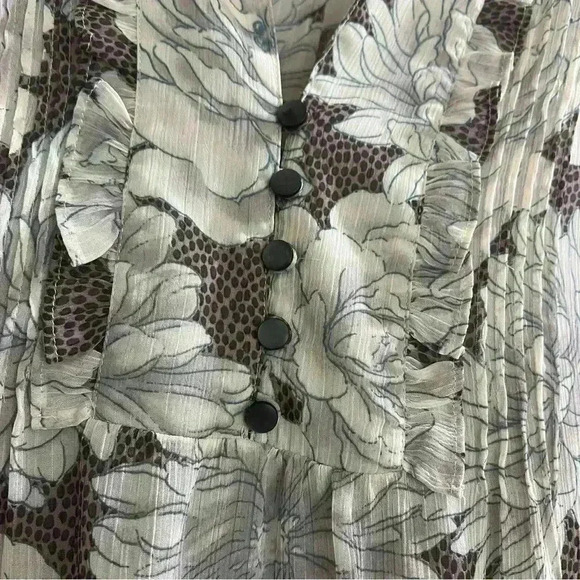Banana Republic Shirt Women’s SizeXS Floral Pullover Pleat Front Top, Buttons - Picture 3 of 11